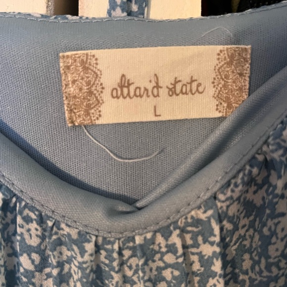 Altard State Dress - Picture 2 of 3